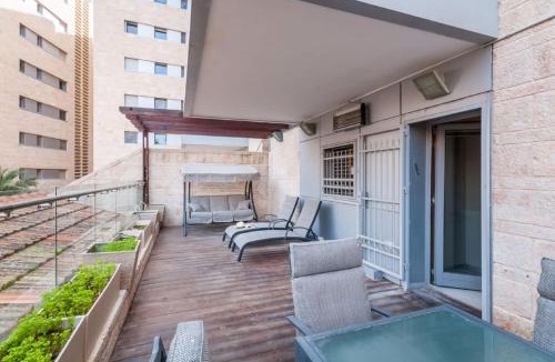 Mamilla Apartment | King David Residence 3BDR - Isrentals