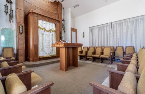 Jerusalem City Centre House | King David Residence Luxury 4 BD/Pool/Gym/Parking