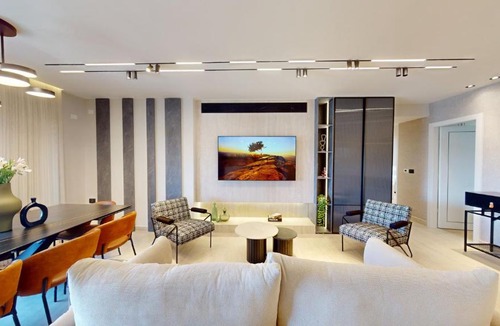 Jerusalem City Centre Apartment | KING DAVID RESIDENCES - Pool & Gym