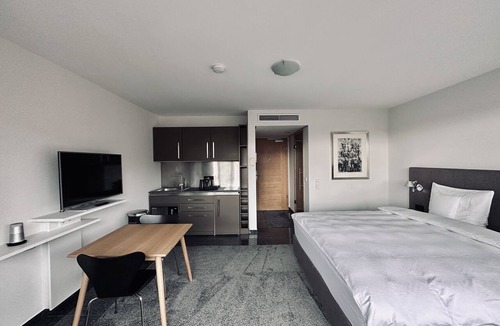 Unterrath Hotel | King Double Apartment