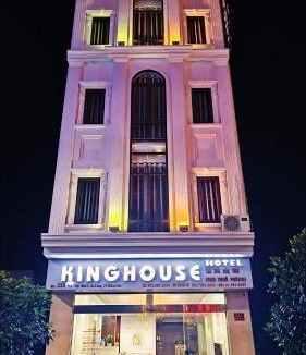Mong Cai Hotel | King House Hotel
