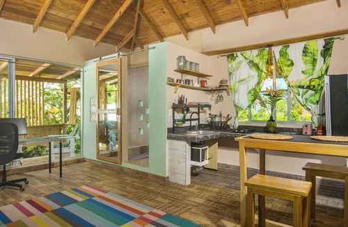 ProCab Apartment | King Loft max 3 people, close to center. Boutique Hotel.Kite School and trips.