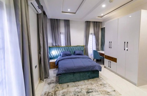 Abuja Hotel | King Melody Hotel