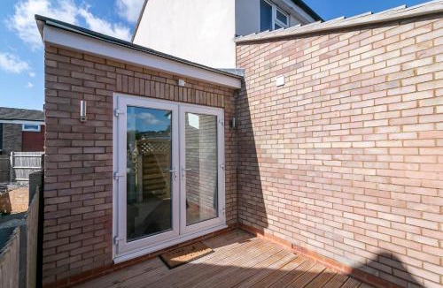 Stevenage House | King Pin Corner