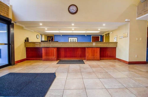 Tulsa Apartment | King Room - Accessible