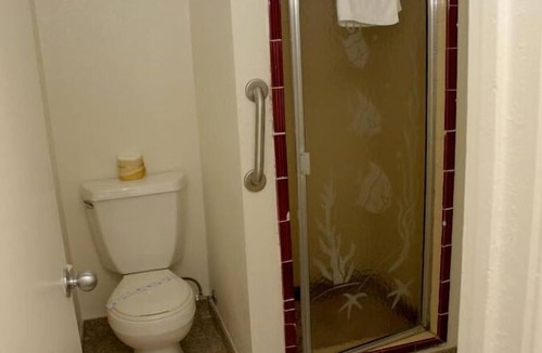 Gilroy Hotel | King's Rest Motel