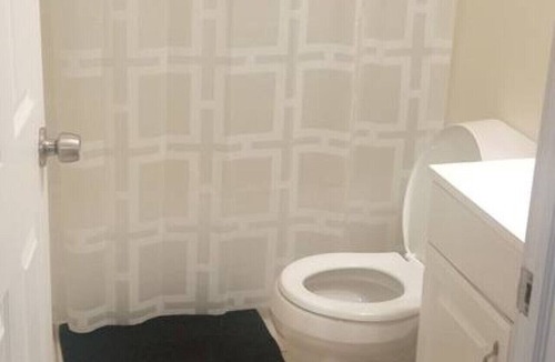 Niskayuna Apartment | king size one bed room