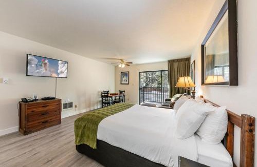 Truckee House | King Studio 2nd Floor #234 at Donner Lake Village