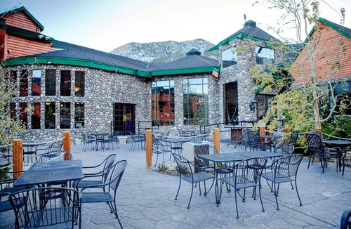 Mount Charleston Hotel | King Suite Comfort w/Free Parking & Year-Round Entertainment in the Pines!