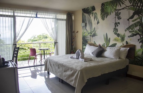Montezuma Cabin | King Suite