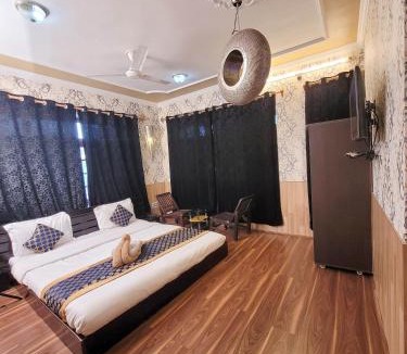 Brein Hotel | King Sultan Palace
