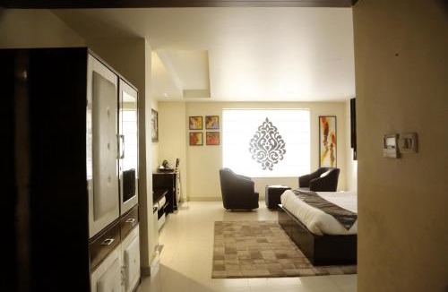 Moga Hotel | Kingdom Hotel
