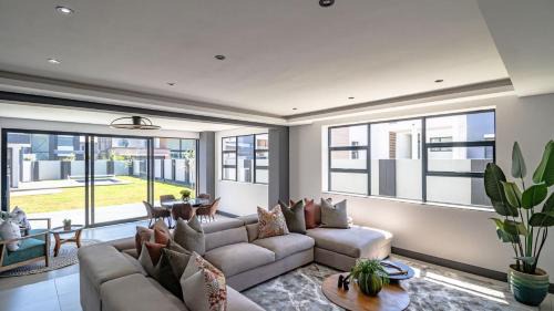 Centurion Apartment | Kingdom Vegas