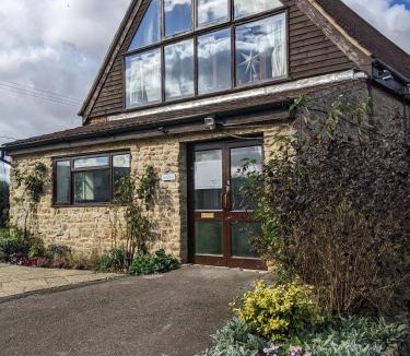 Abingdon Bed & Breakfast | Kingfisher Barn