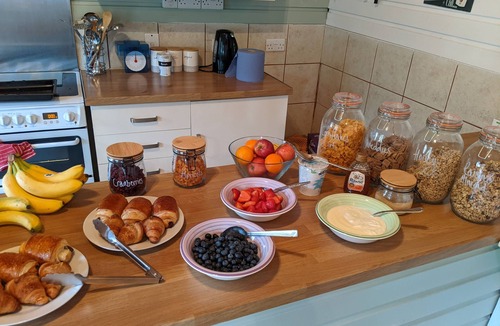 Abingdon Bed & Breakfast | Kingfisher Barn