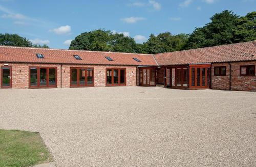 Sculthorpe House | Kingfisher Barn