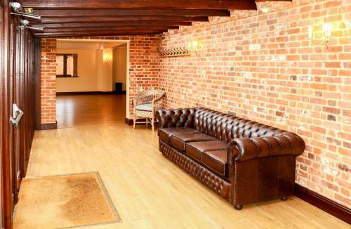Sculthorpe House | Kingfisher Barn
