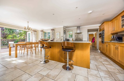 Chichester Cottage | Kingley - Chichester - sleeps 10 guests in 4 bedrooms