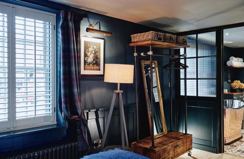 Runnymede Hotel | Kings Arms - Egham-Windsor