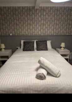 Chacewater Hotel | Kings head