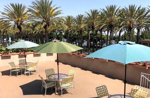 Anaheim Resort Hotel | Kings Inn Anaheim at The Park & Convention Center