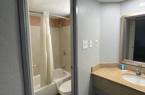 Medical District Hotel | Kings Inn