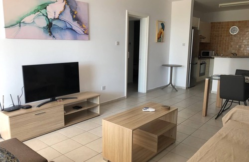 Paphos Apartment | Kings Palace: Spacious 2BR with Sea Views and Large Patio