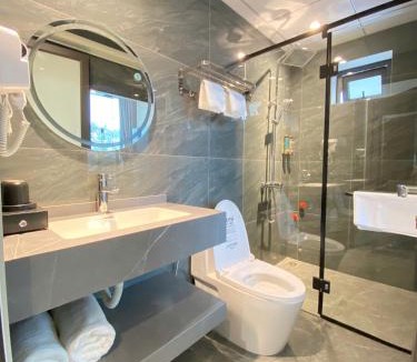 Me Linh Hotel | Kings Villa