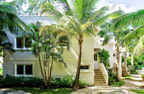 Gibbs Bay House | Kingsgate #1 - by Zenbreak