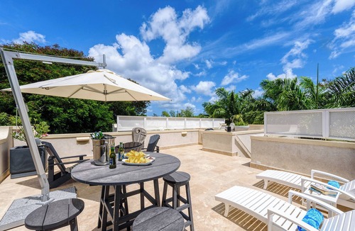 Gibbs Bay House | Kingsgate #1 - by Zenbreak