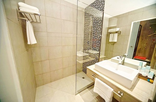 Jadaf Hotel | Kingsgate Hotel Al Jaddaf