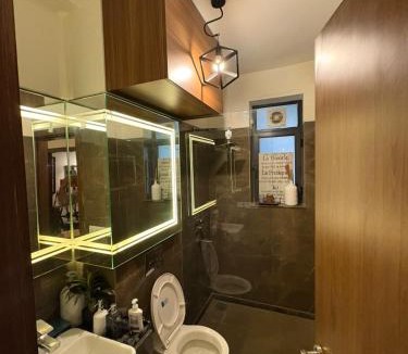 Kathmandu Hotel | Kingswick
