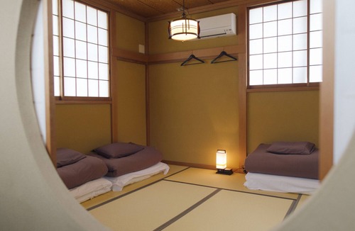 Fuji House | Kinoya Hostel