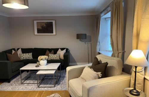 Durham House | Kirkwood Drive
