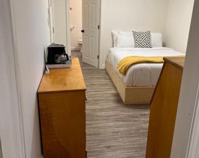 Sauble Beach Hotel | Kit Wat Motel & Marina
