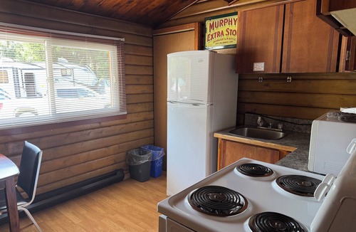 Kitimat Cabin | Kitimat Lodge