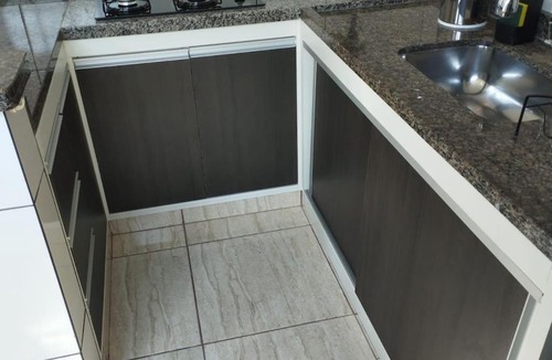 Jacarei House | Kitnet 2 - próximo ao centro de Jacareí