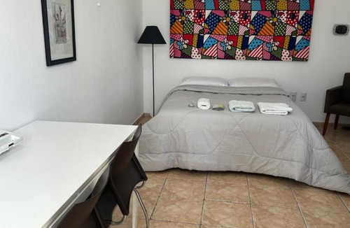 Monte Mor Apartment | Kitnet com Vaga de Garagem e Ótimo Custo-Benefício
