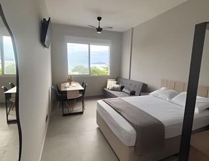 Embare Apartment | Kitnet com Vista MAR em Santos.