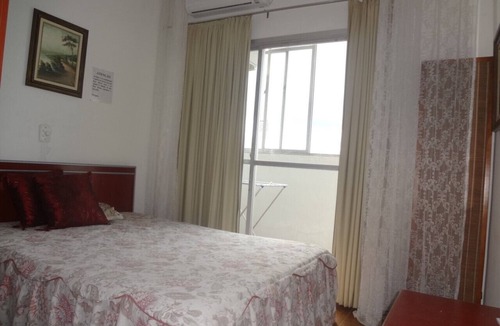 Barra Funda Apartment | kitnet with air conditioning in Pitangueiras.