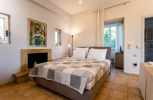 Kitries House | Kitries Summer Getaway - Eden Comfy Suite