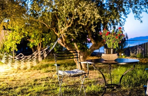 Kitries House | Kitries Summer Getaway - Eden Sandy Suite