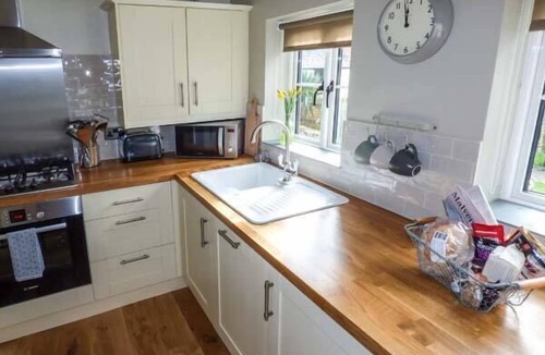 Little Malvern Cottage | Kitts Cottage