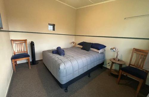 Murchison Hotel | Kiwi Park Motels