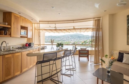 Playa la Madera Villa | KK 201 Villa, Bright&Elegant Condo w/ Beach Views