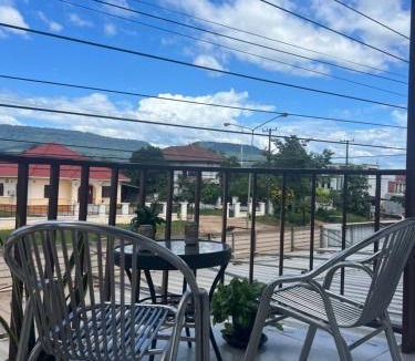 Pakse Hostel | KL's Coffee & Hostel