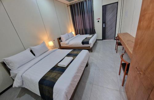 Pakse Hostel | KL's Coffee & Hostel