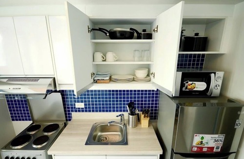 Legazpi Village Apartment | KL Tower