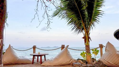 Khanom Resort | Klang Aow Resort