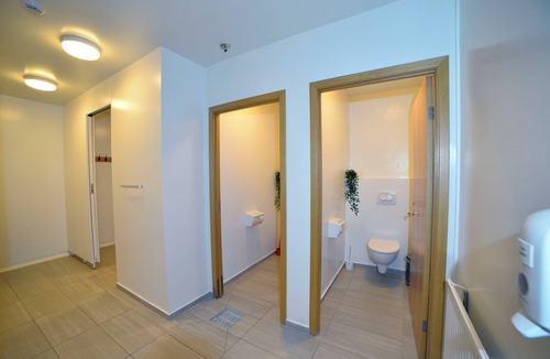 Kirkjubaejarklaustur City Center House | Klausturhof Guesthouse